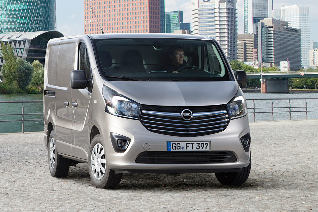 Opel Vivaro, Front